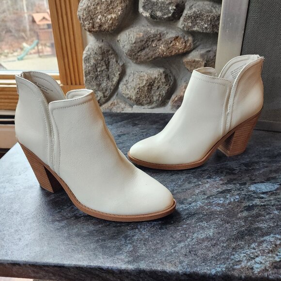 Anthropologie Joie Kayden Off White/Cream Leather Heeled Ankle Boots Size 10M - Picture 2 of 16